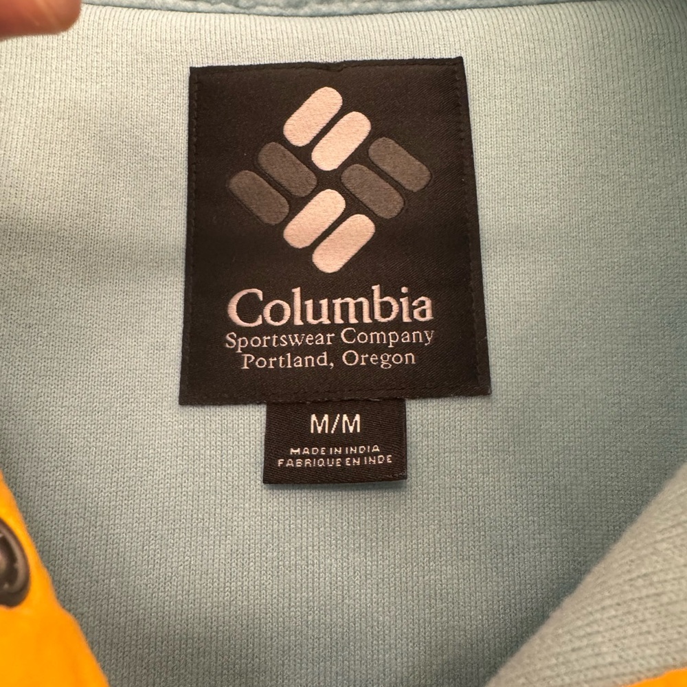 Women’s Columbia Jacket - Picture 2 of 3